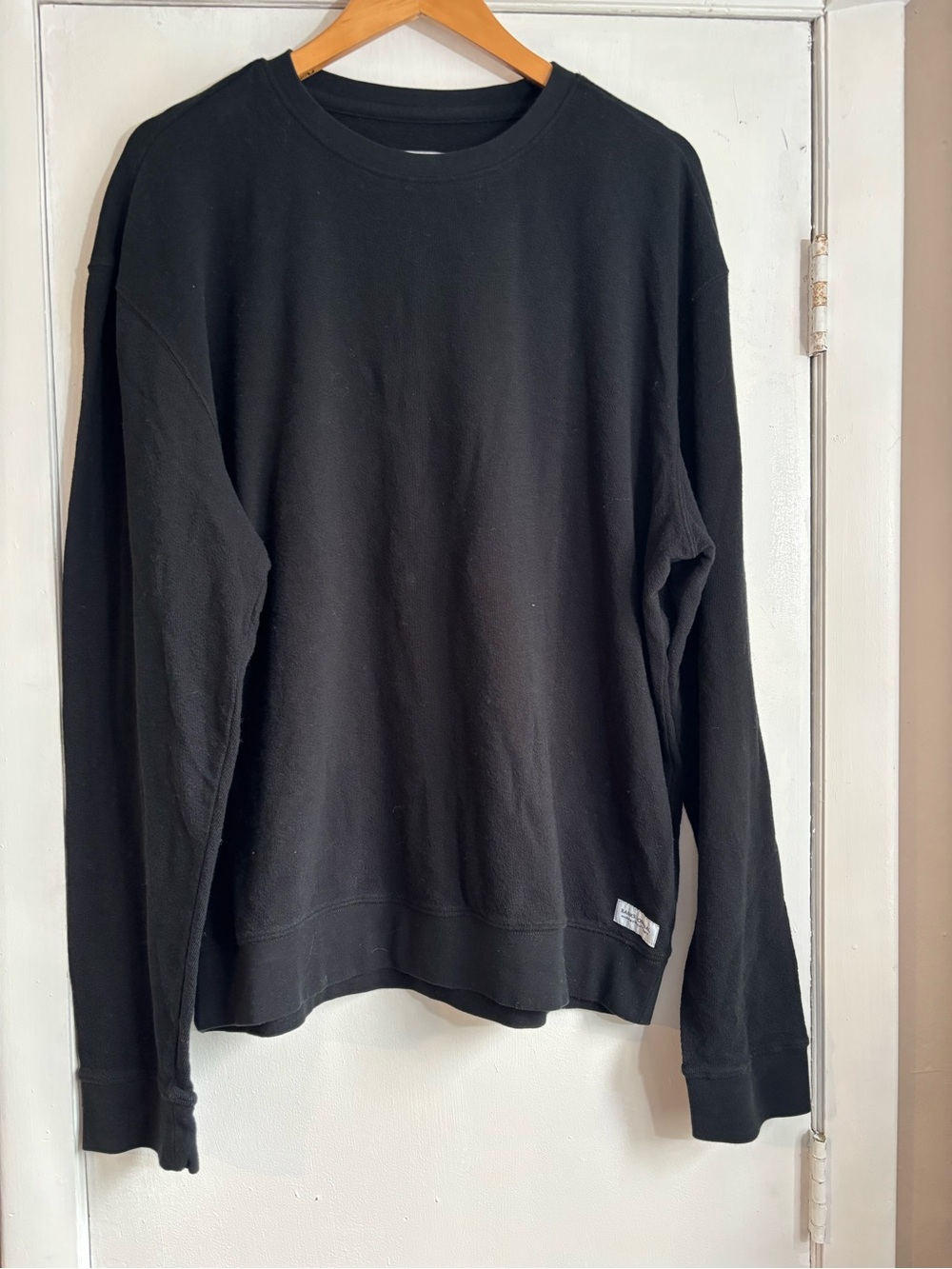BANKS JOURNAL Men's Black Crewneck Sweater